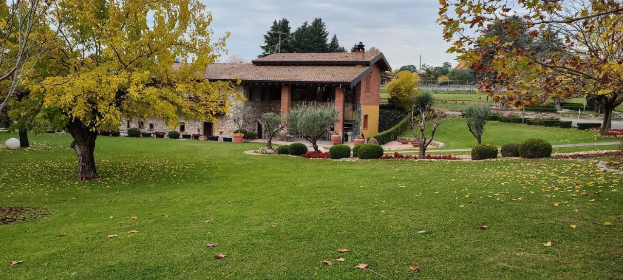 Agriturismo Molino Dei Frati Trescore Balneario Exterior photo